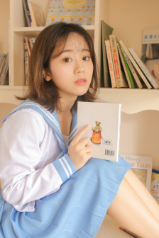 明星专题：李倩妮
